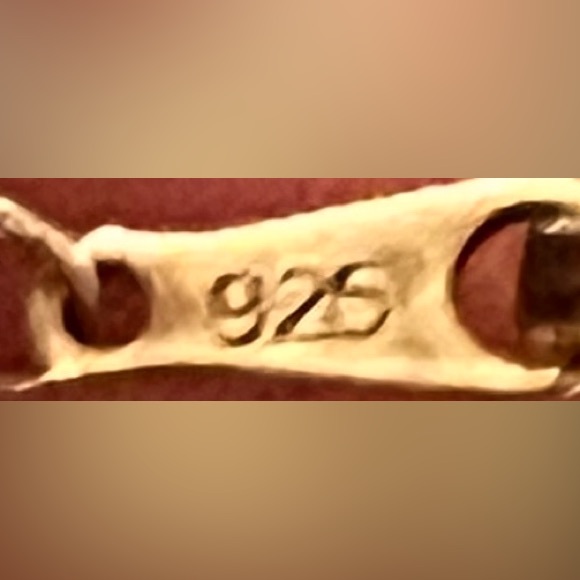 Moricci 925 Sterling Silver Virgin Mary Rosary-Style Necklace NWOT - Picture 3 of 6